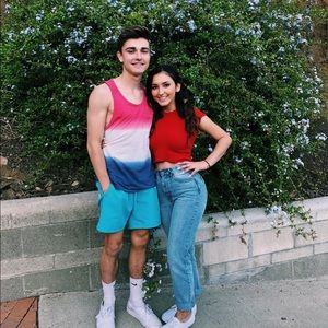 Meet your Posher, Isabelle